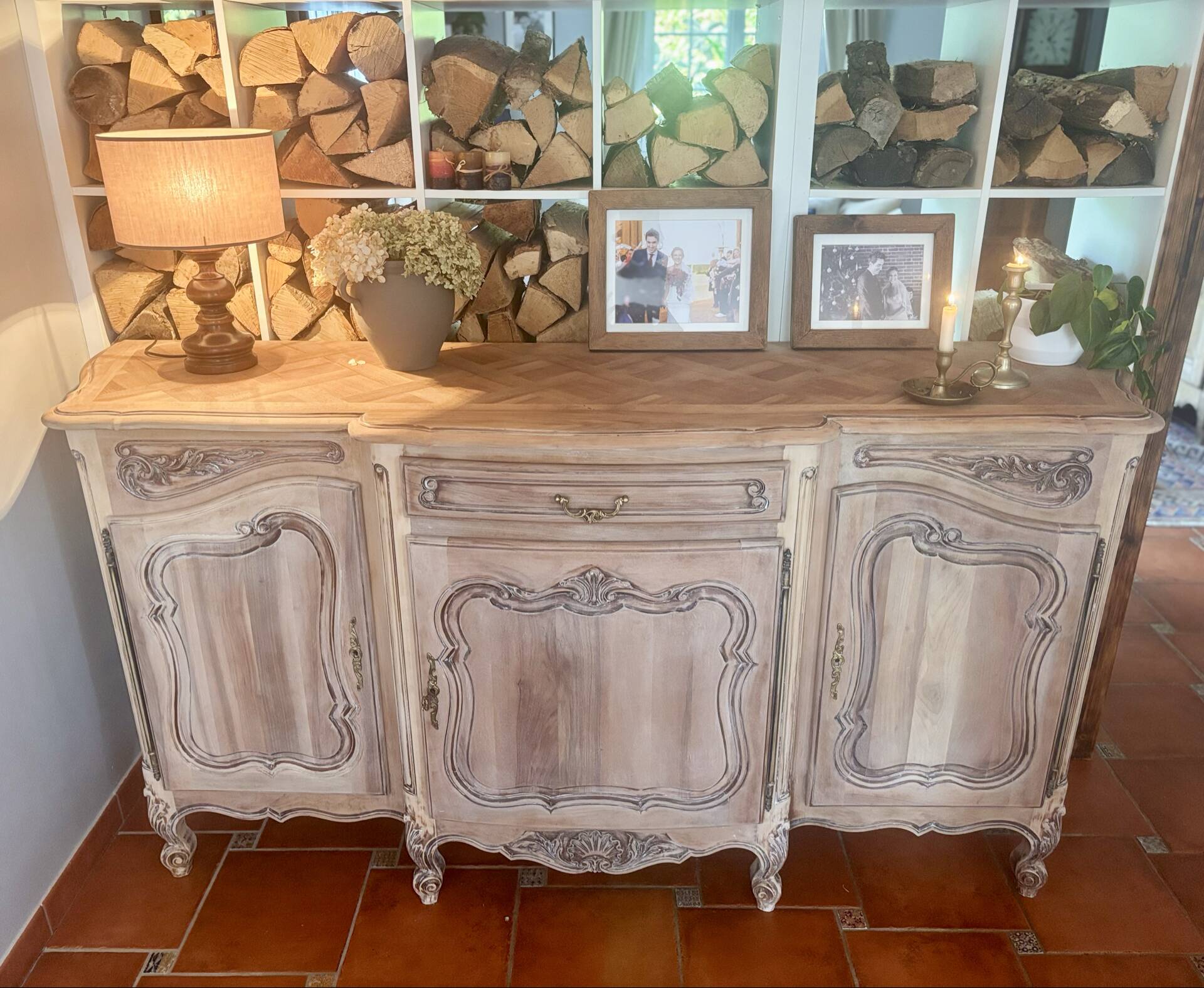 Antique grand buffet in solid oak – Louis XV style – Bleached wood –