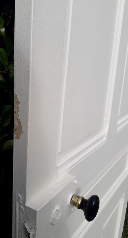 Communication door 82,3x218,1cm old molded