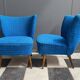ensemble de 2 chaises de cocktail bleues des années 1960