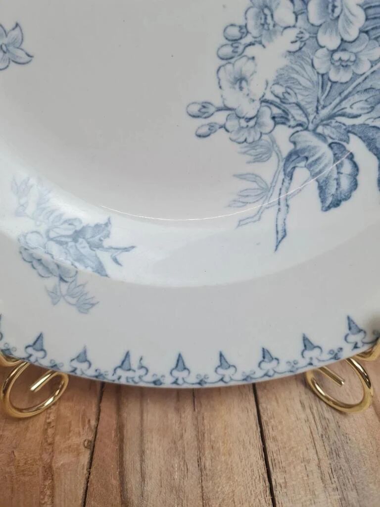 Assiette creuse ancienne Sarreguemines modèle Flore
