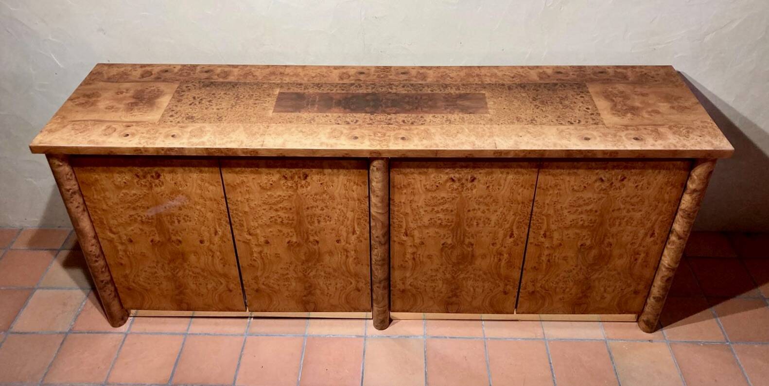 Elm burl sideboard from the 1970s