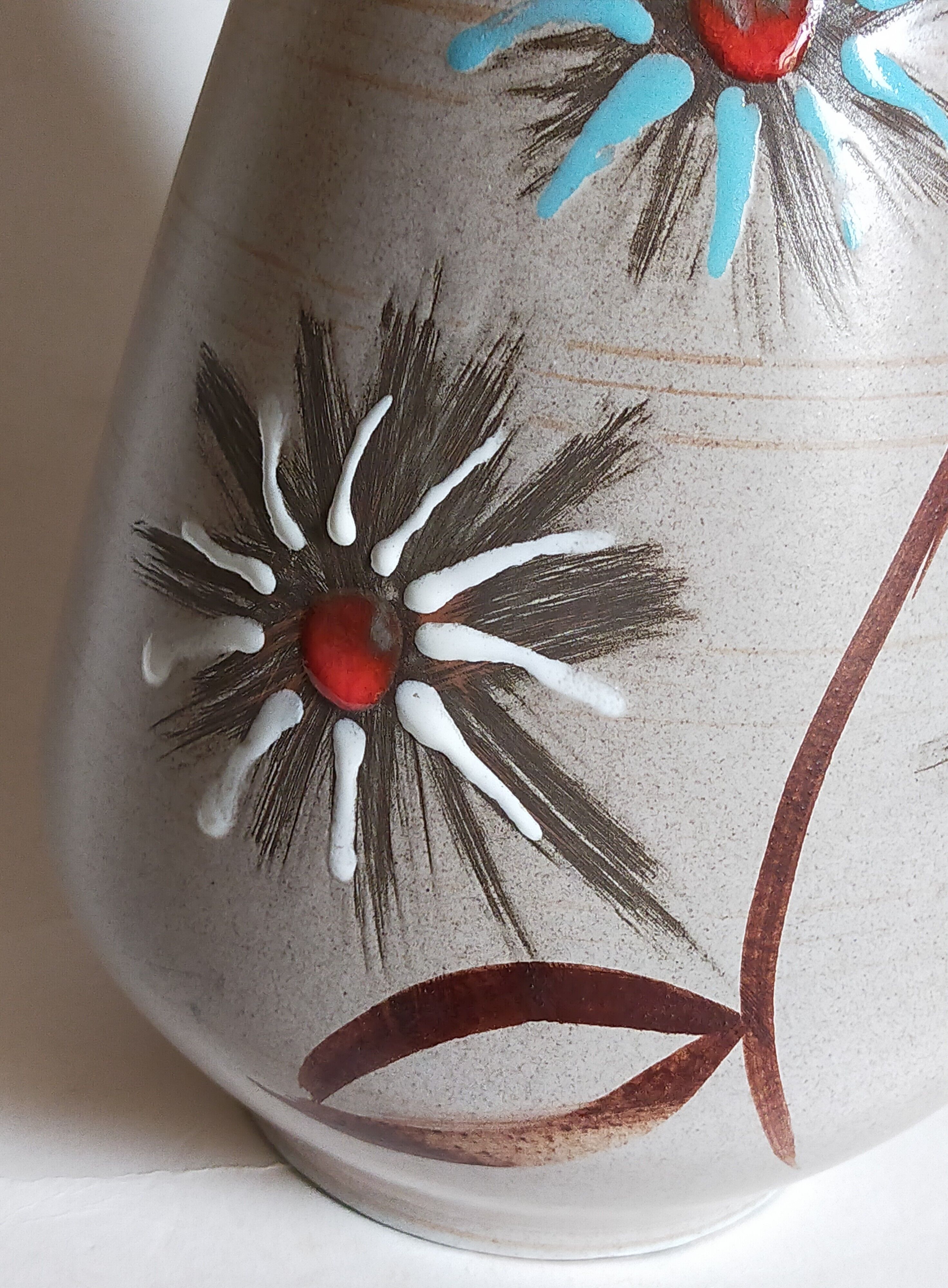 German ceramic vase West-Germany with three flowers n°1218