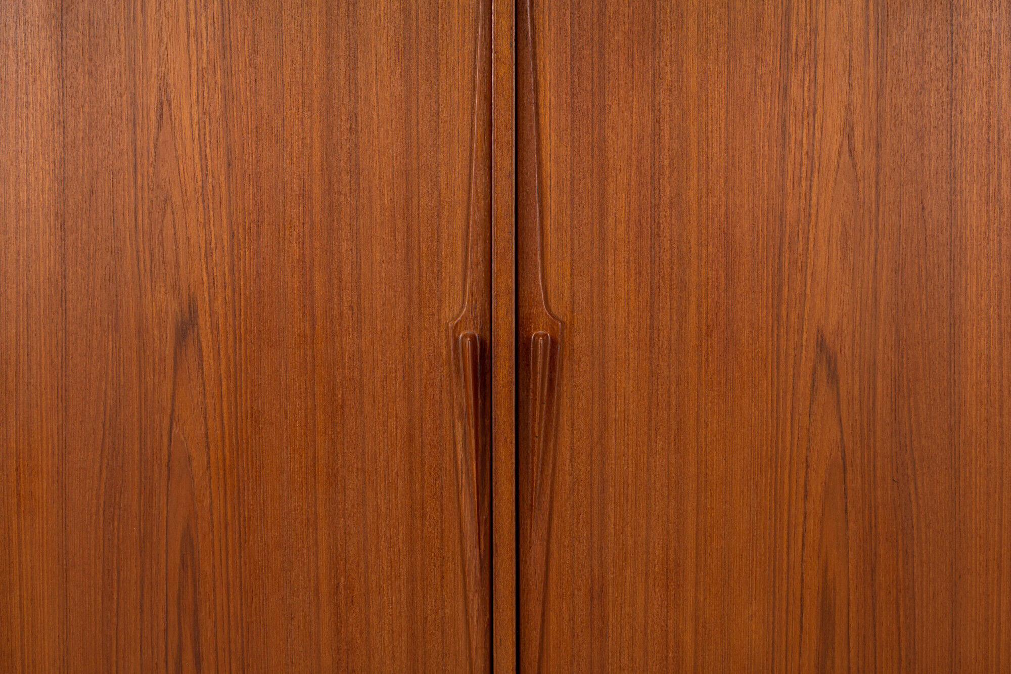 Enfilade modèle 19 en teck, Danemark, années 1960