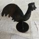 Poule ou coq en laiton sur support rond decoration