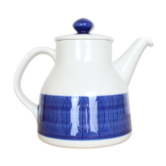 Koka ceramic teapot by Rörstrand Sweden, blue and white