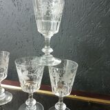 6 verres à vin en cristal de Saint Louis gravés feuilles de vigne