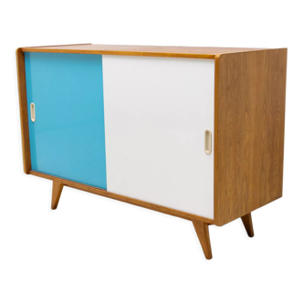 Fully restored mid century sideboard U-452 by Jiří Jiroutek, 1960´s, Czechoslovakia