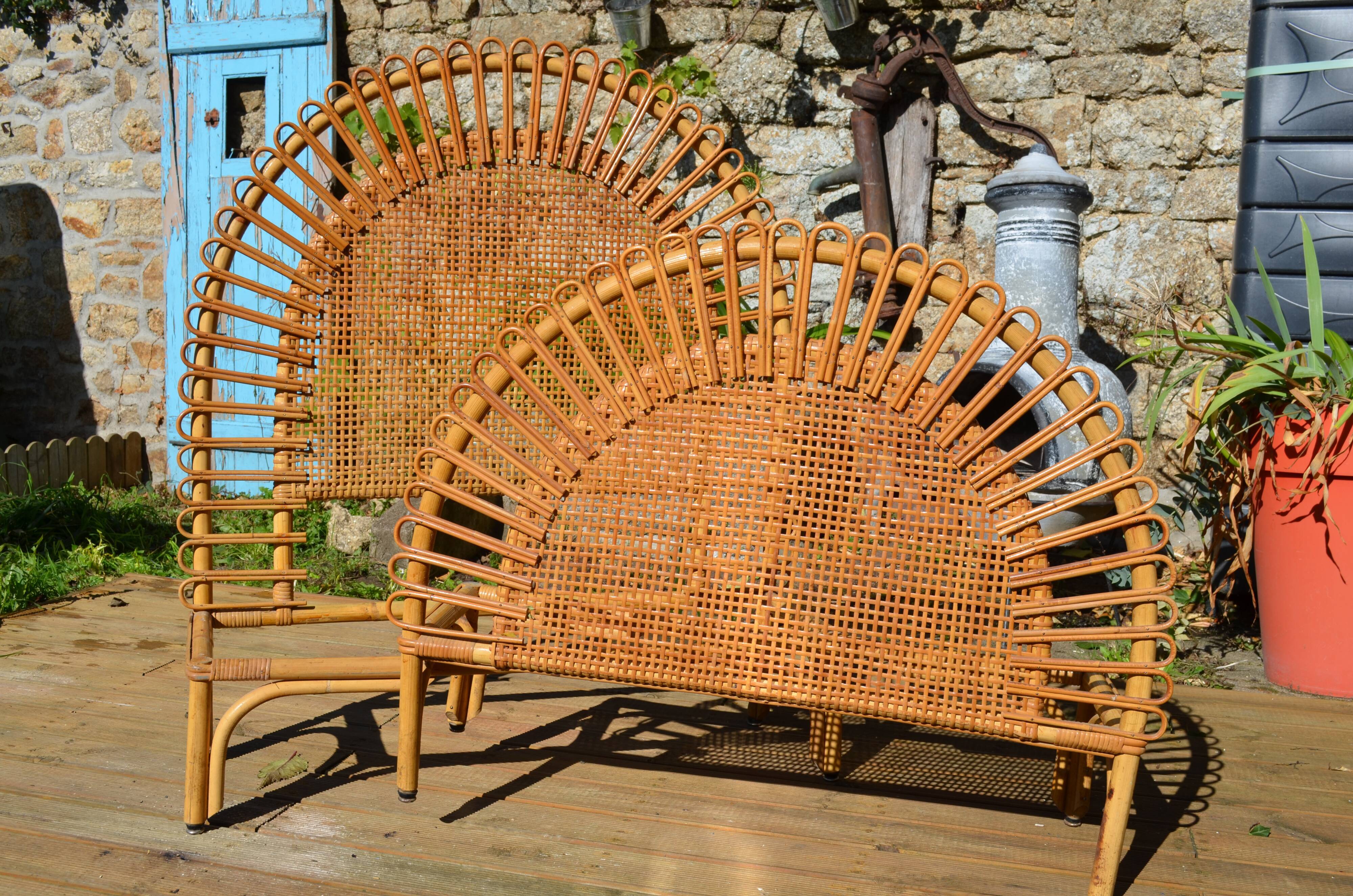 Rattan bed for one place