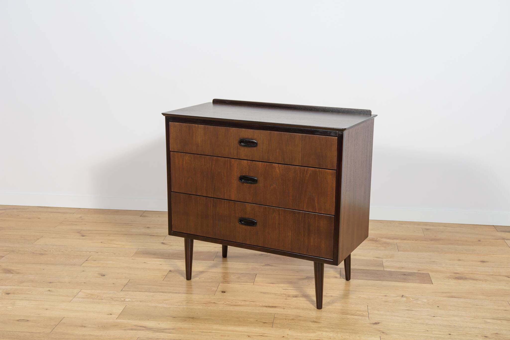 Commode en teck du milieu du siècle, Danemark, années 1960