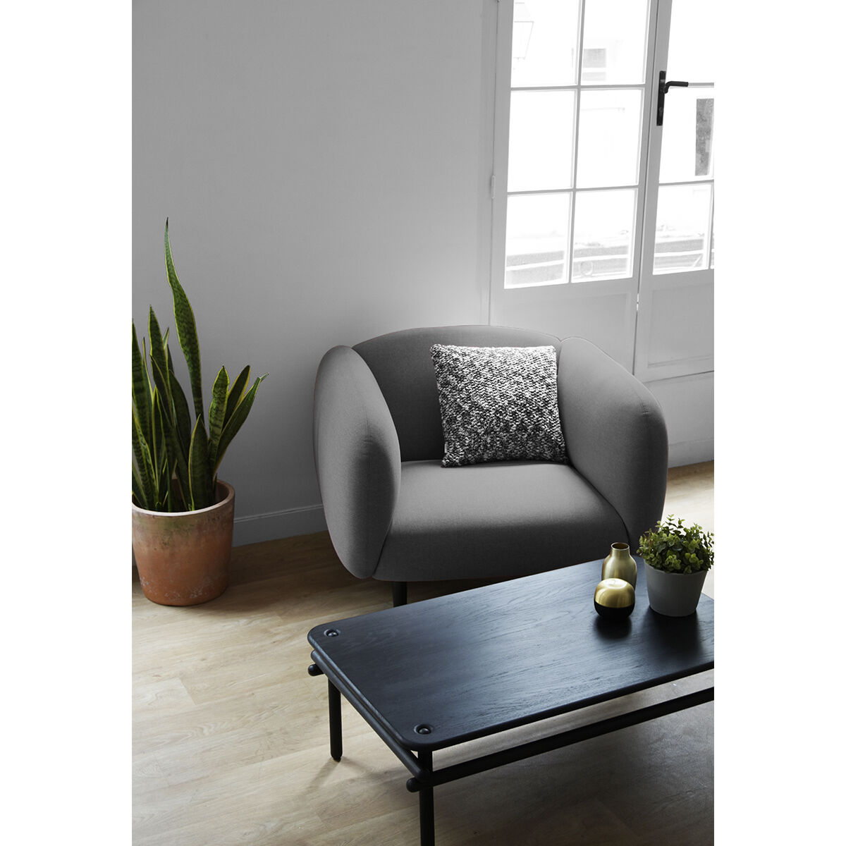 Moira armchair light grey fabrics ENO studio