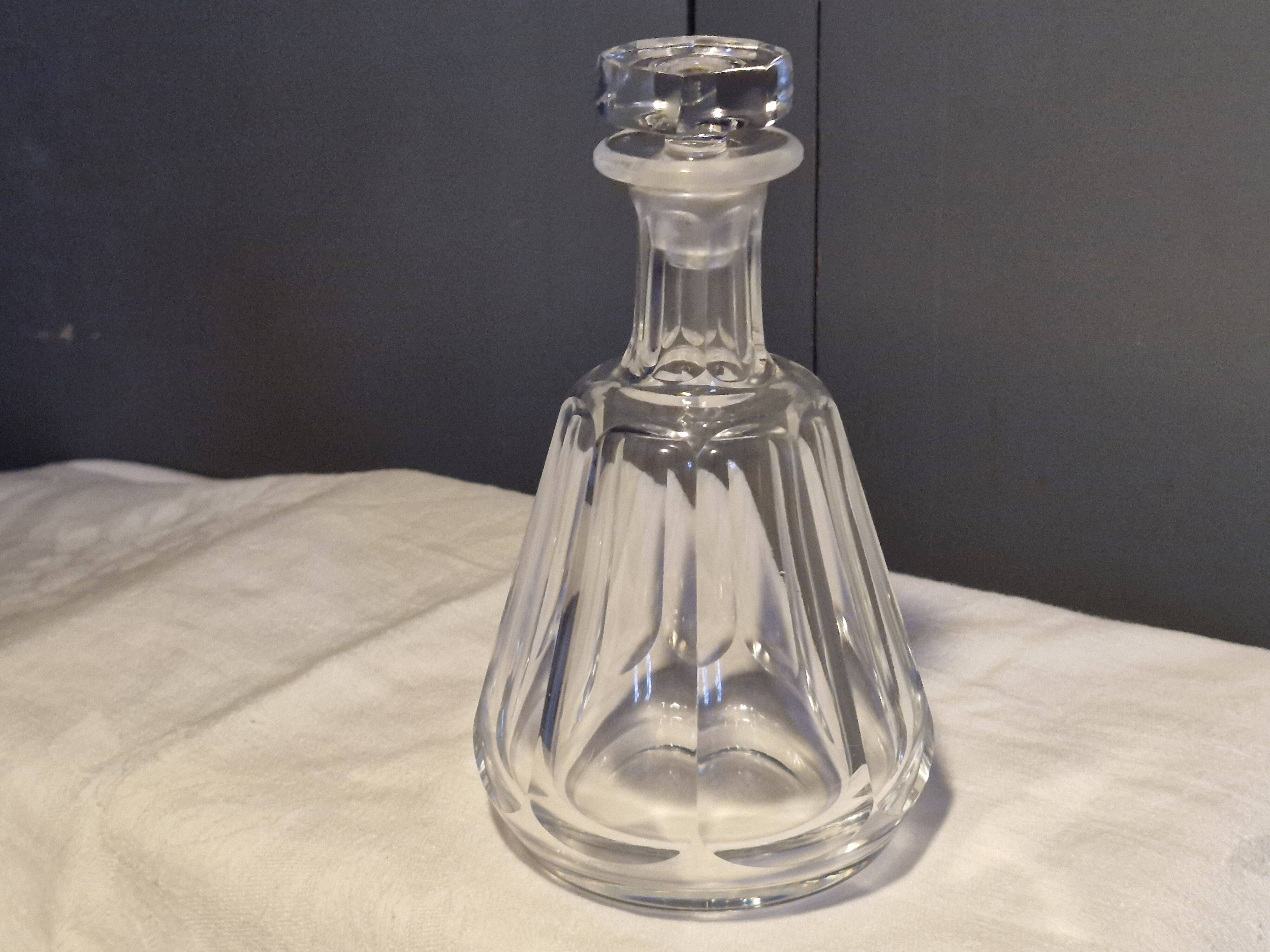 Liqueur carafe - Baccarat crystal - Talleyrand model - Signed