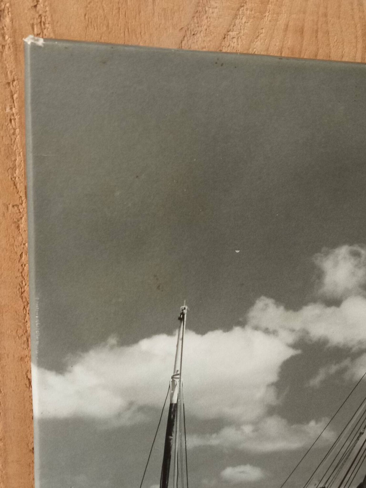 Photo d'un bateau à Roscoff, années 50