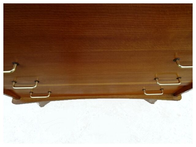 Dresser vintage 1960