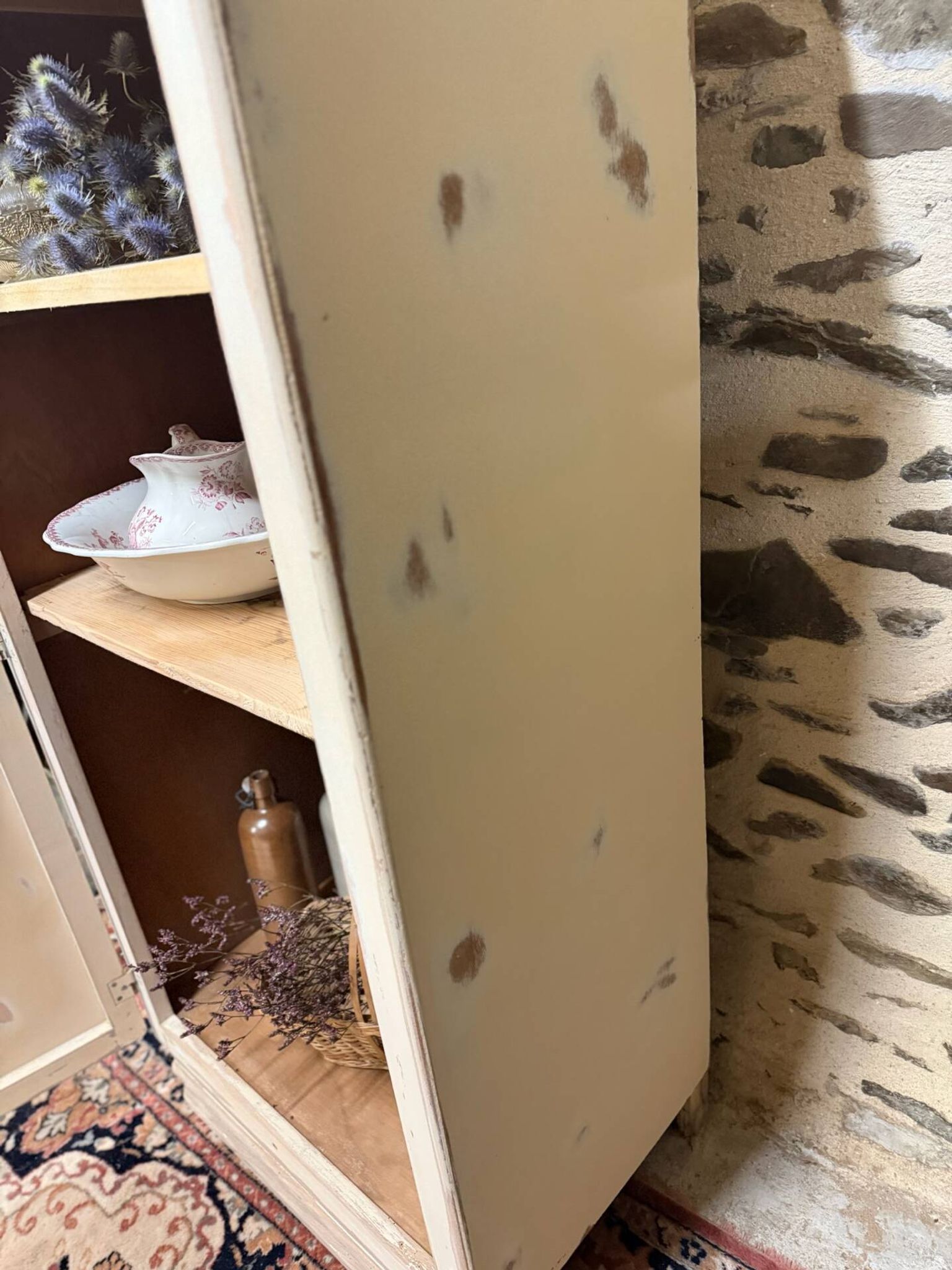 Petite armoire une porte art déco patinée