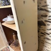Petite armoire une porte art déco patinée