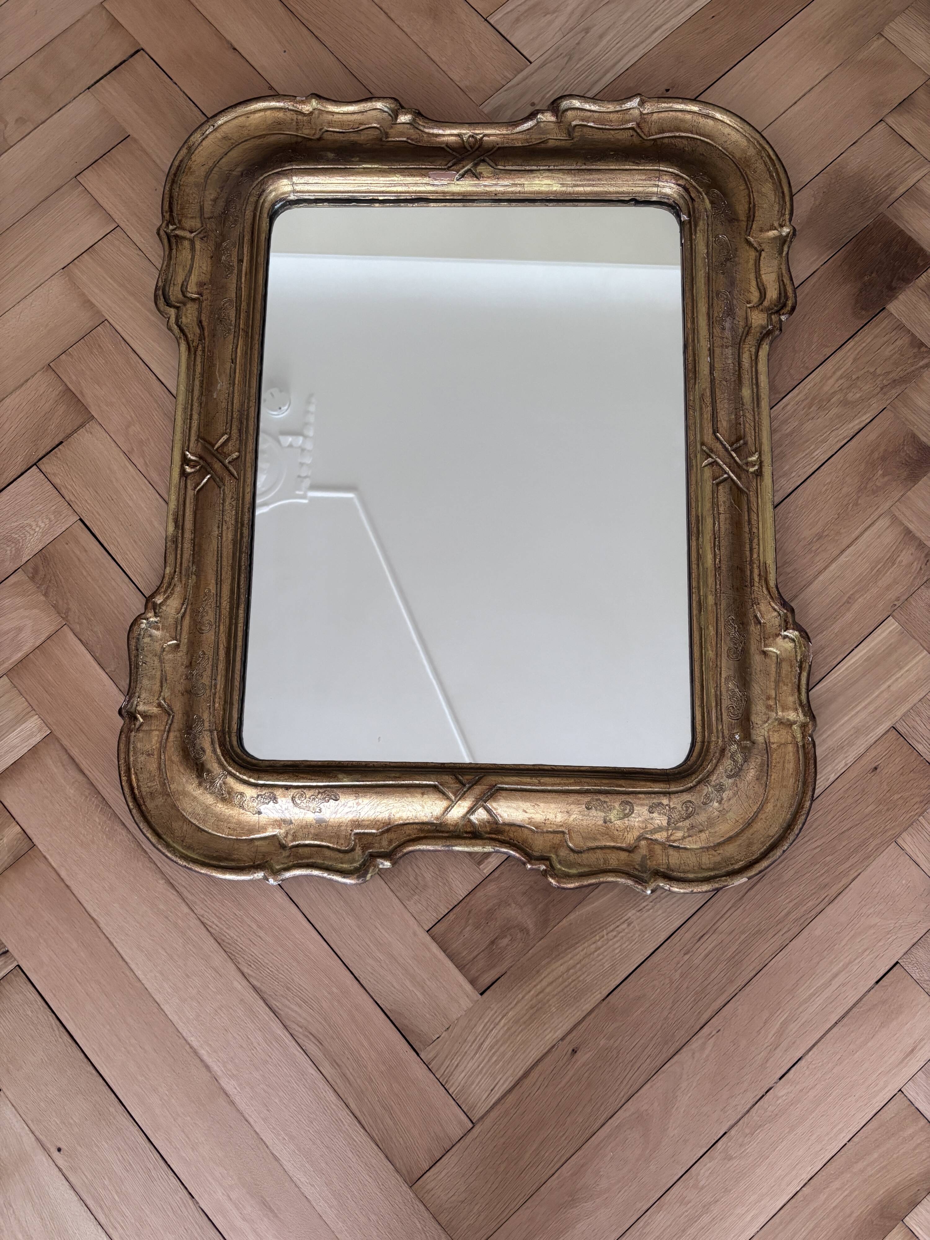 Miroir doré