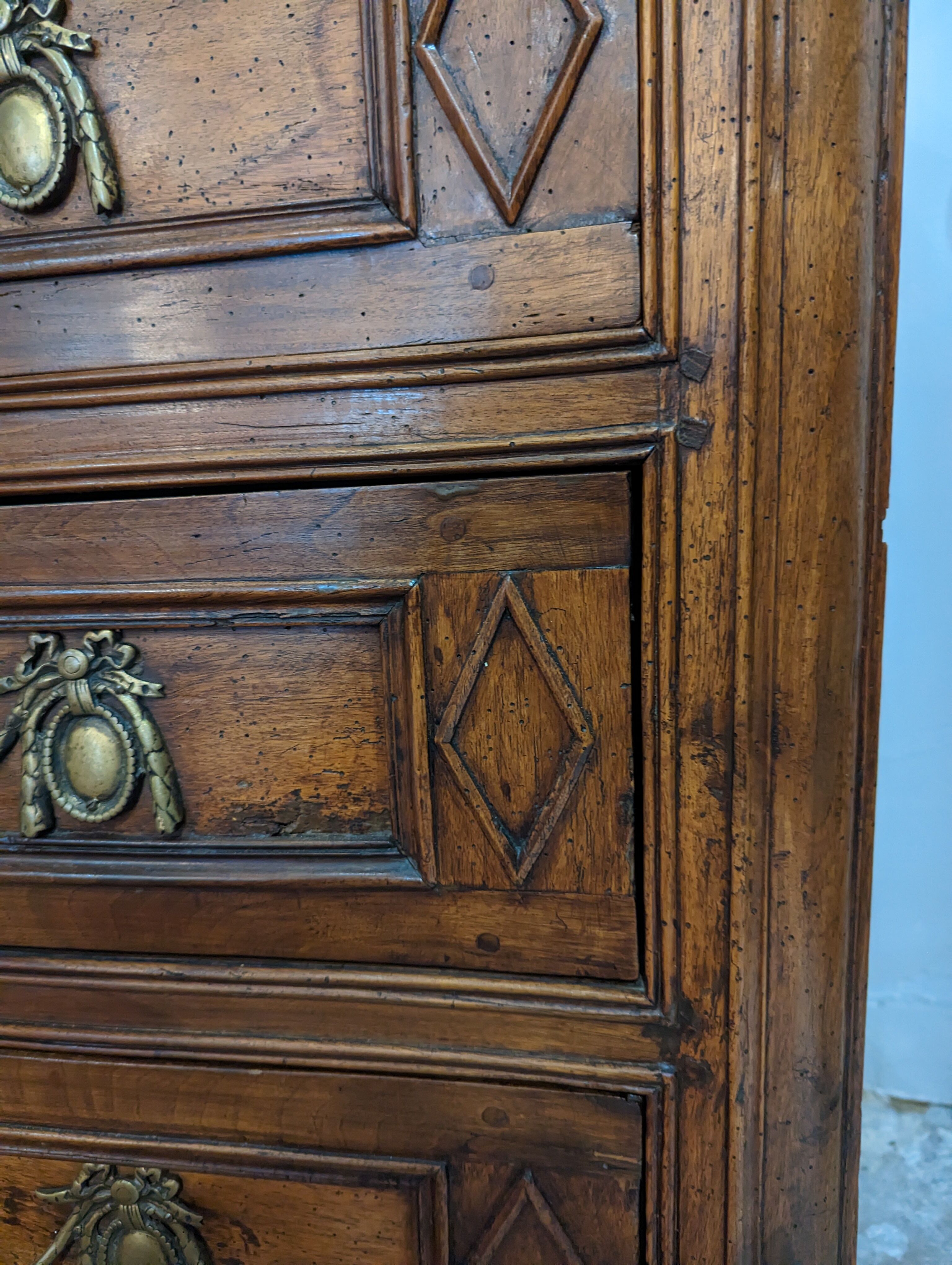 Louis XV period chest of drawers