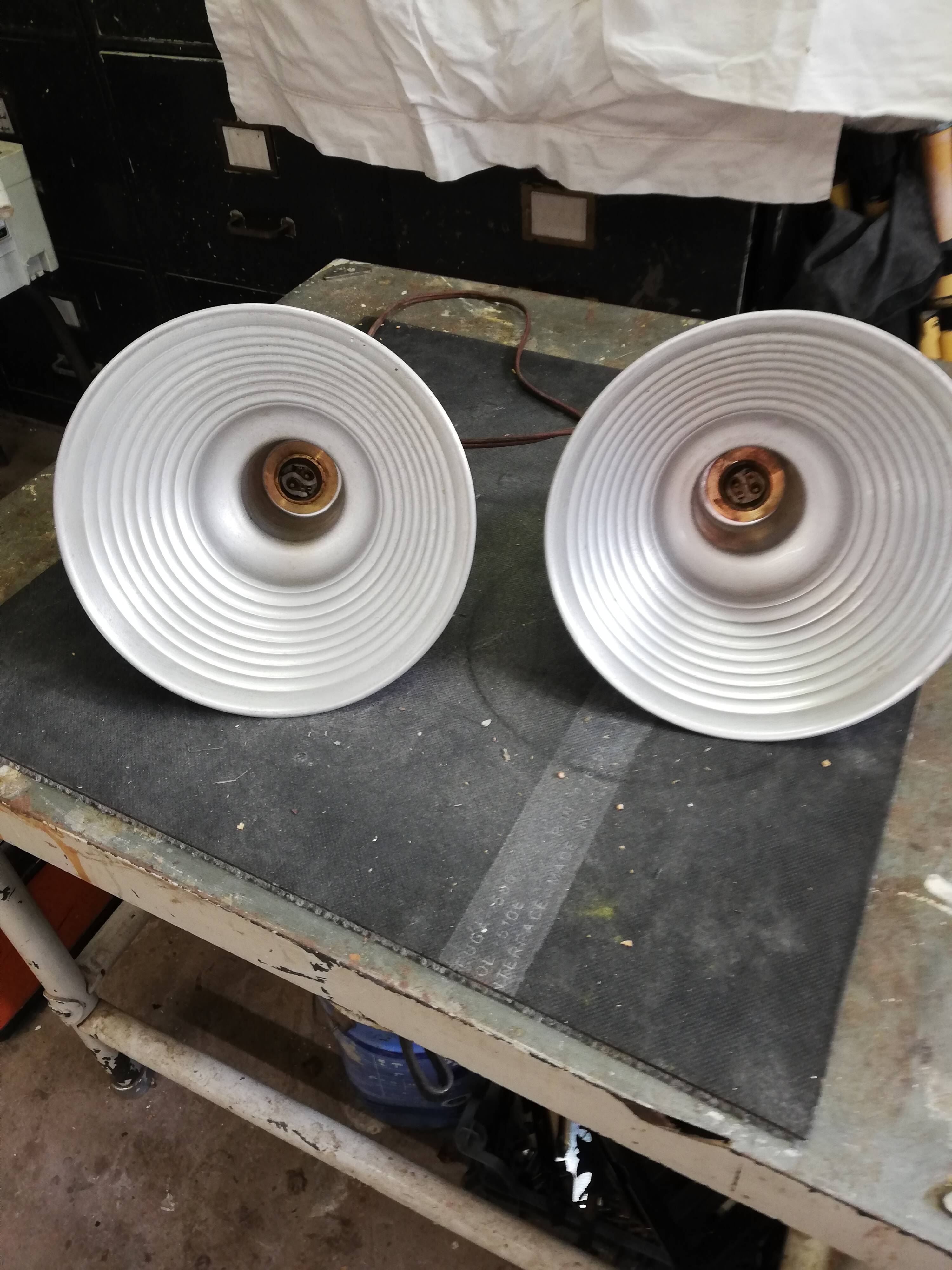 Industrial spotlight lamp