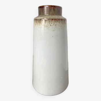 Ceramic vase