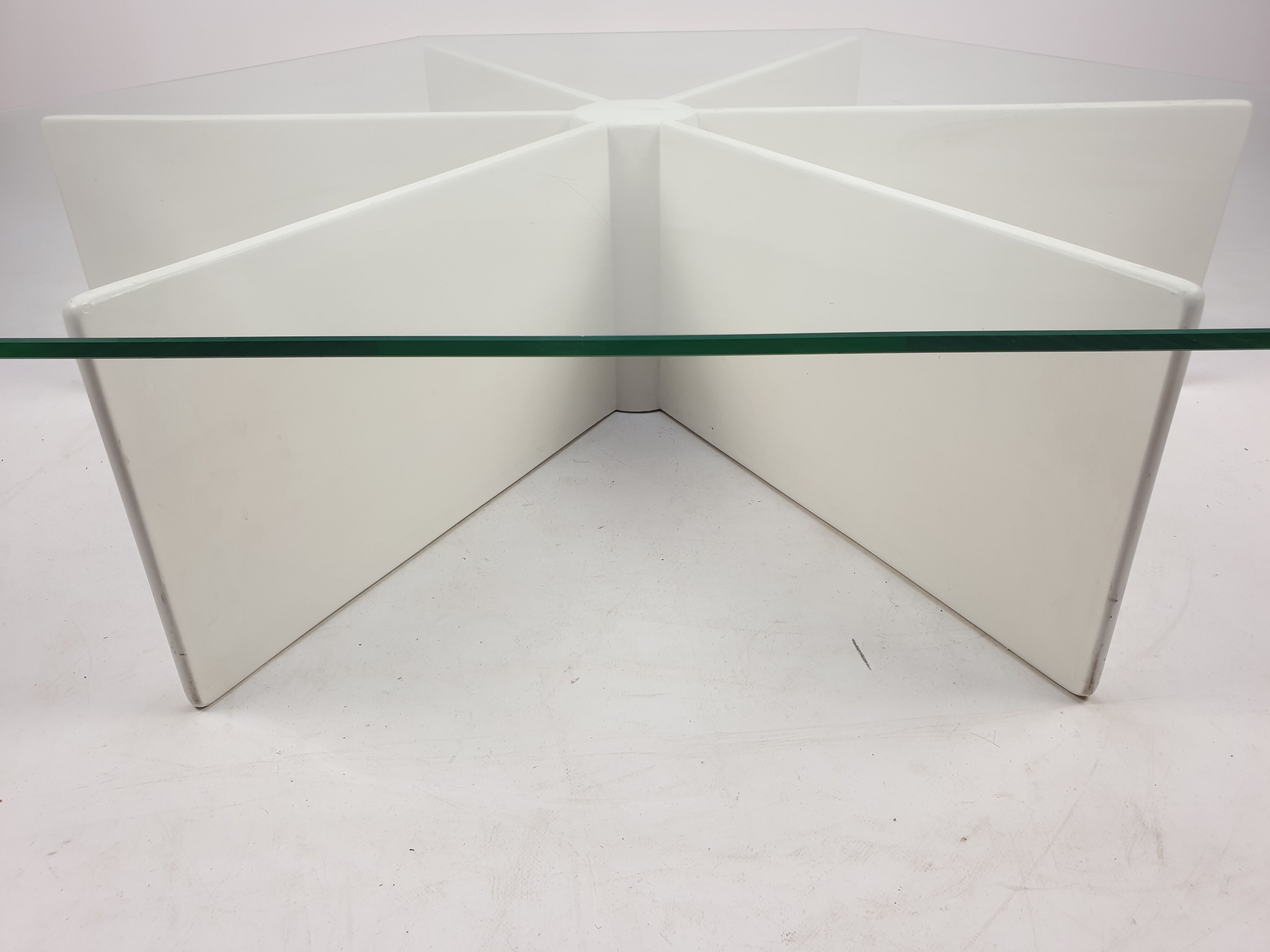 Spider Table model T878 by Pierre Paulin for Artifort 60's