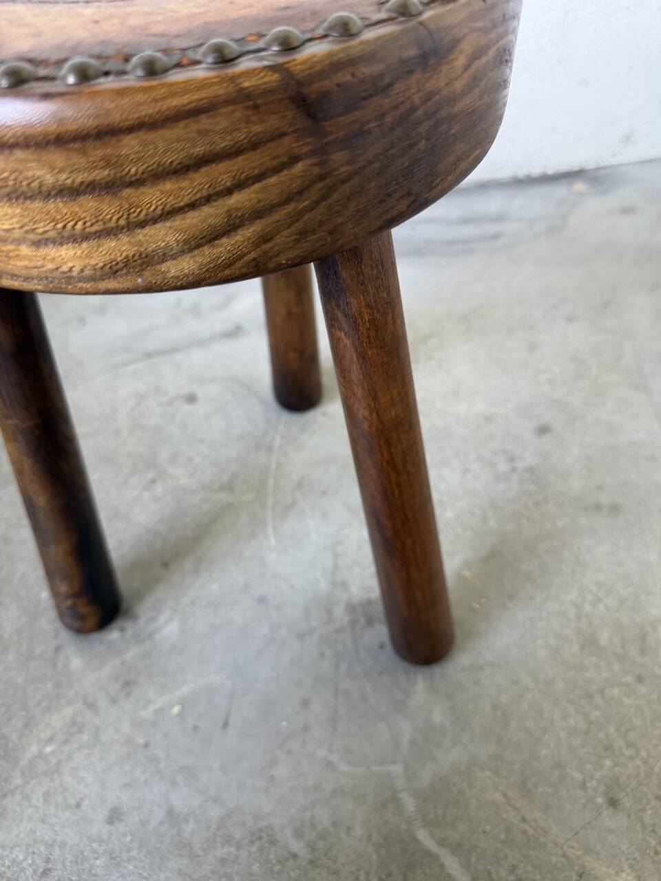 Three-legged shepherd stool oak