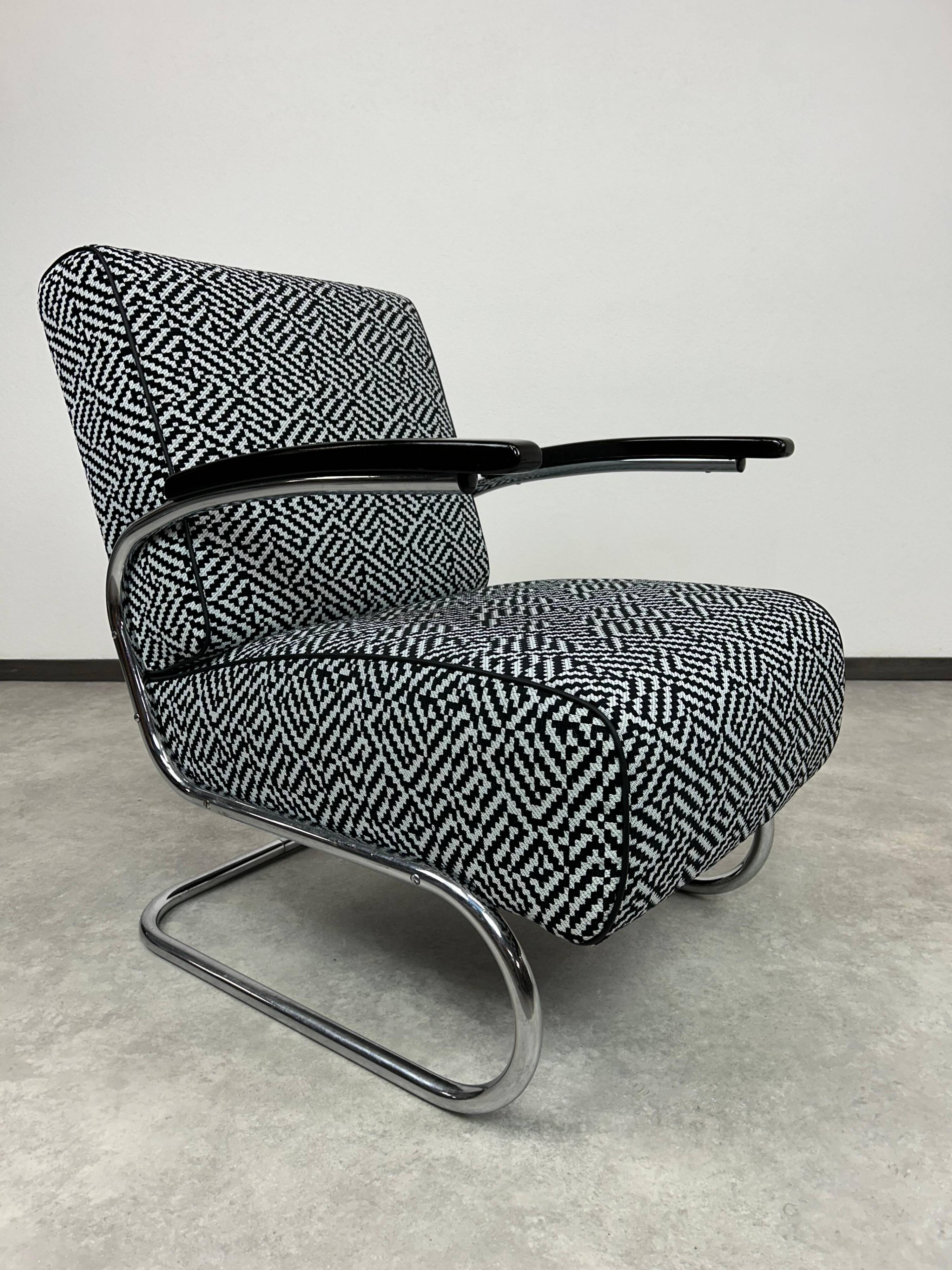 Bauhaus armchairs Fa Slezák Fn 24 / Thonet S 411