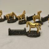 Knife holder horse show jumping