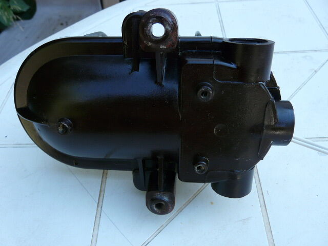 Wall lamp porthole lamp bakelite and glass with grid