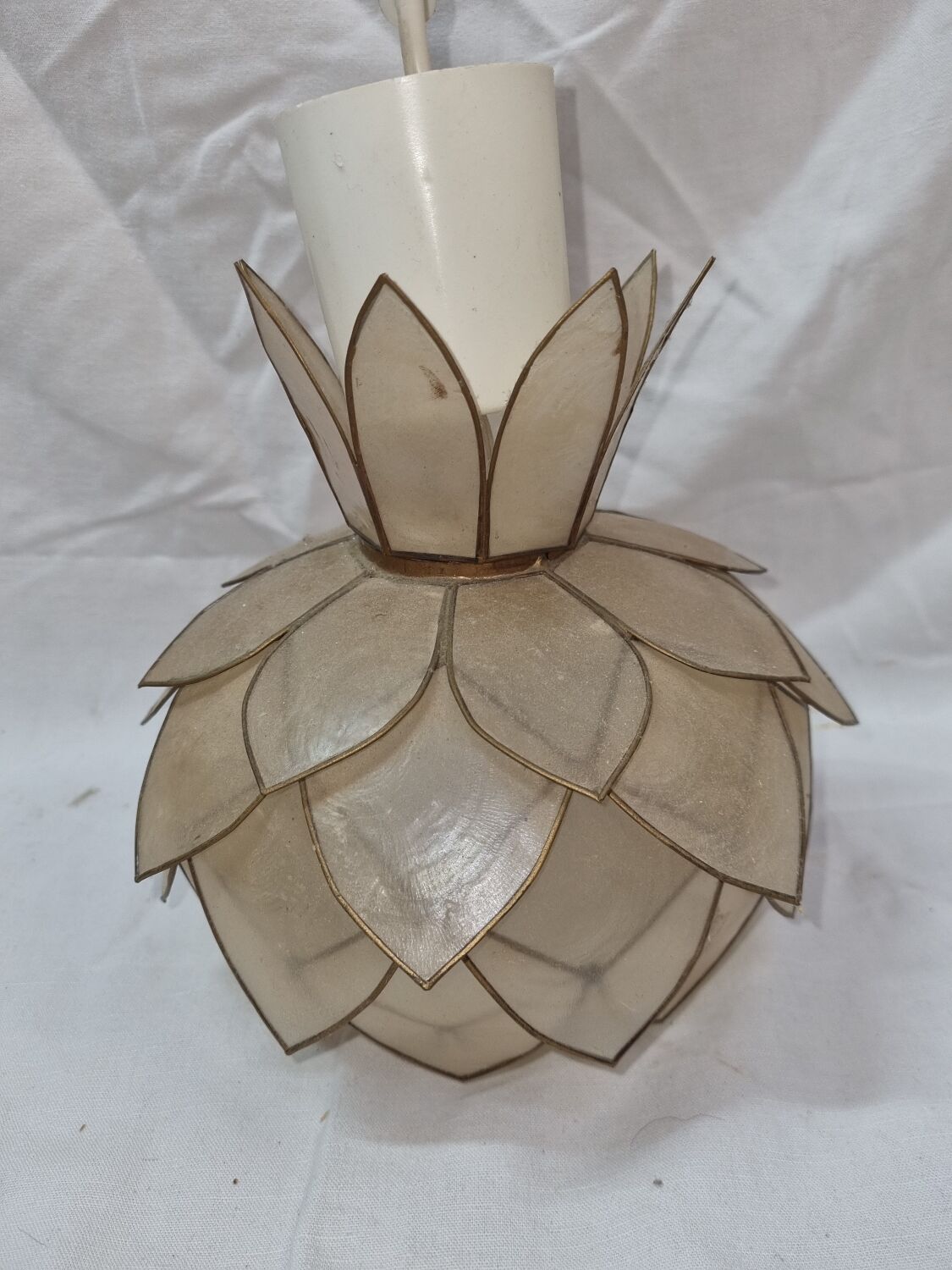 Lotus flower in mother-of-pearl from 1970 pendant light