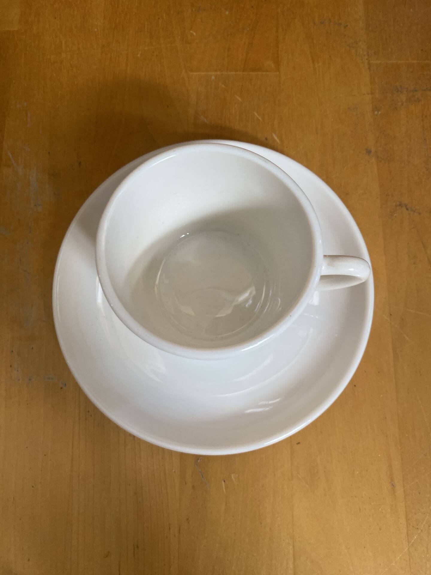 Series 8 cups & saucers sovirel white ceramic flower power fr