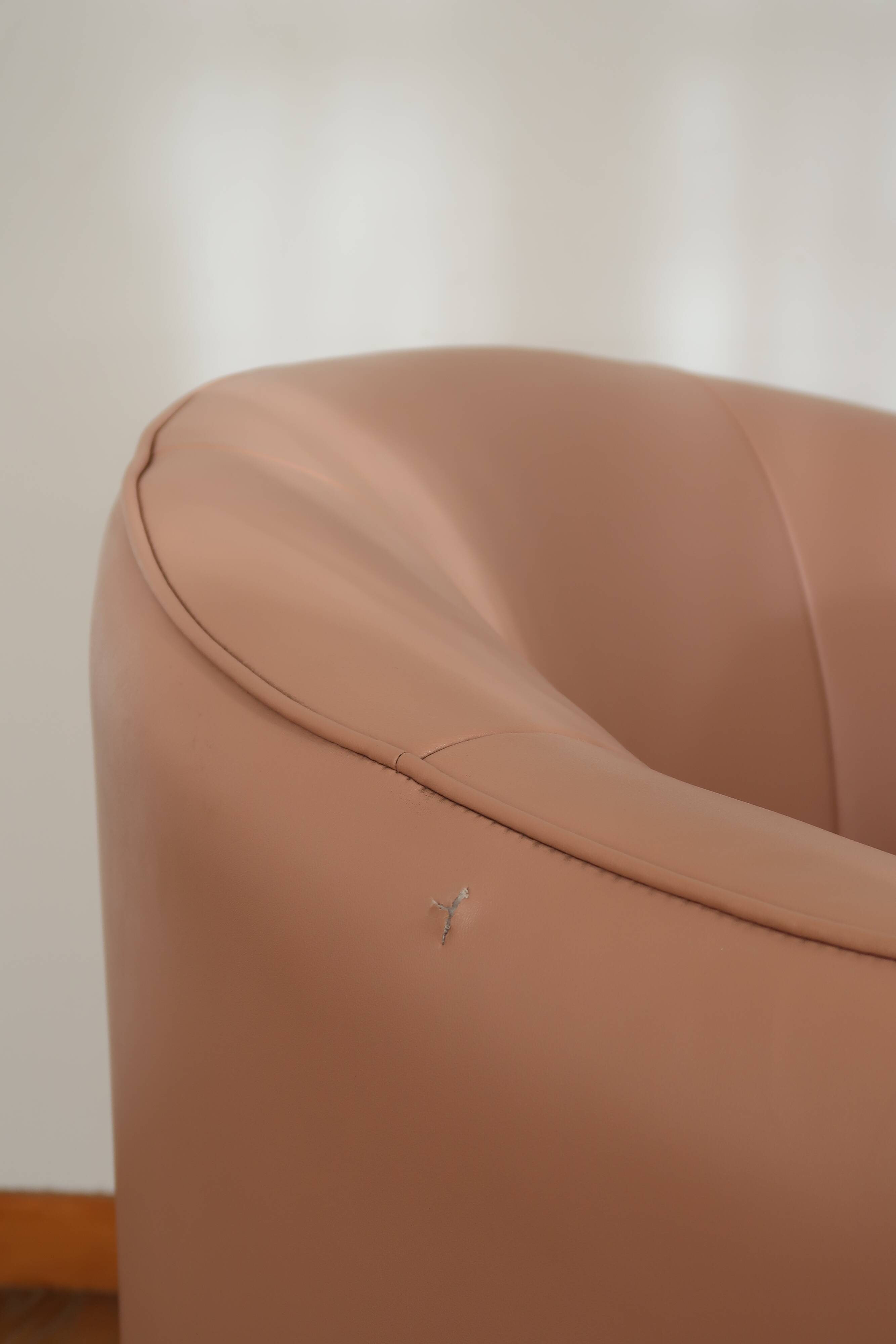 Swann pink armchair