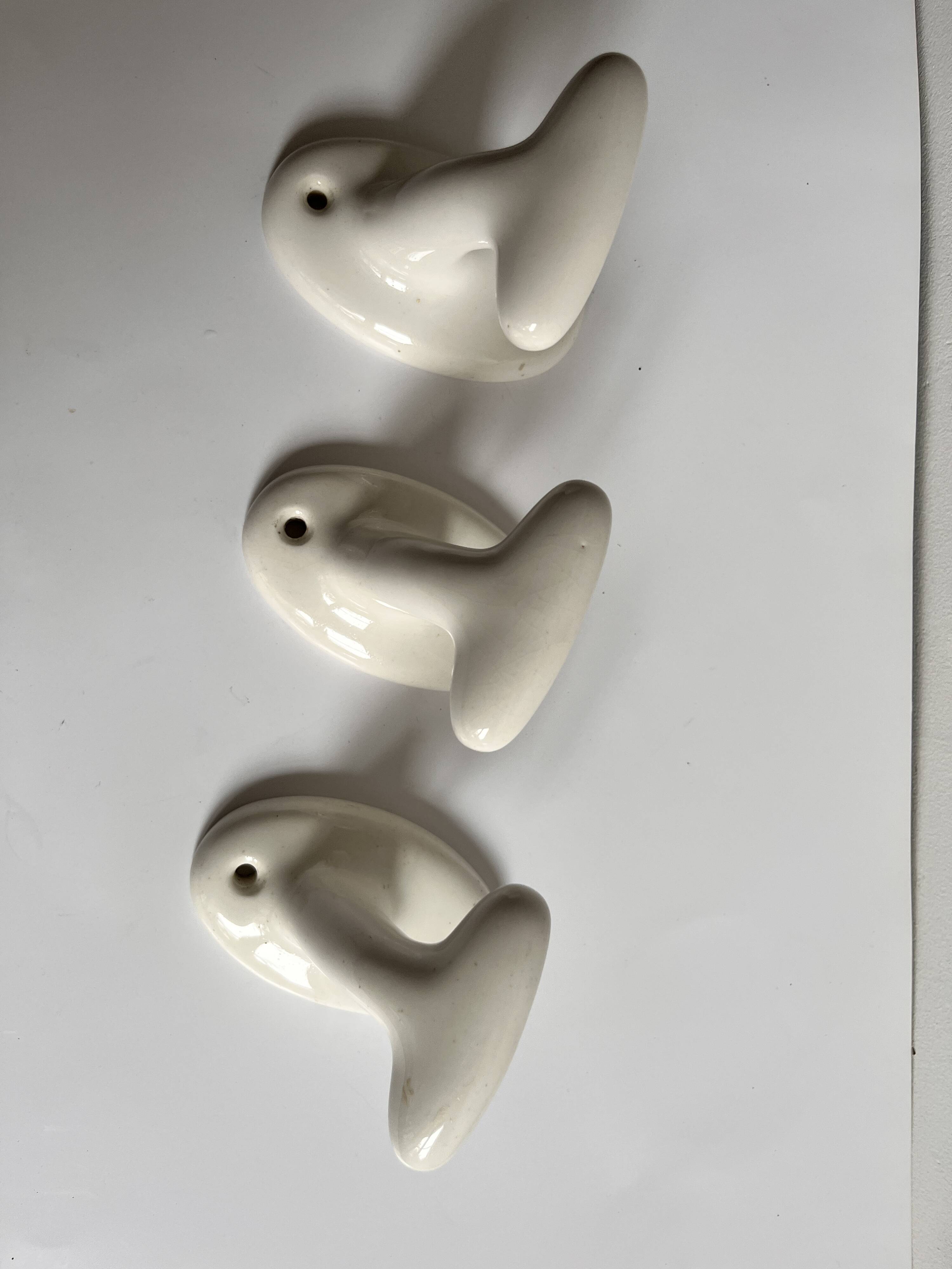 Porcelain coat hook