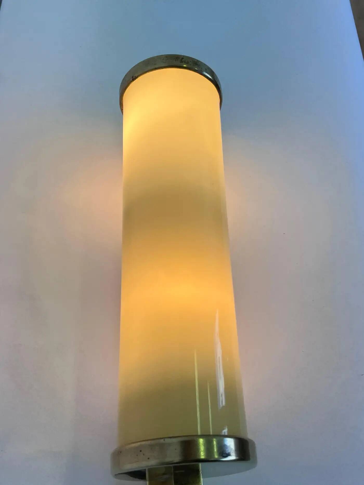 Applique murale en laiton de style Bauhaus, années 1930 - Tchécoslovaquie