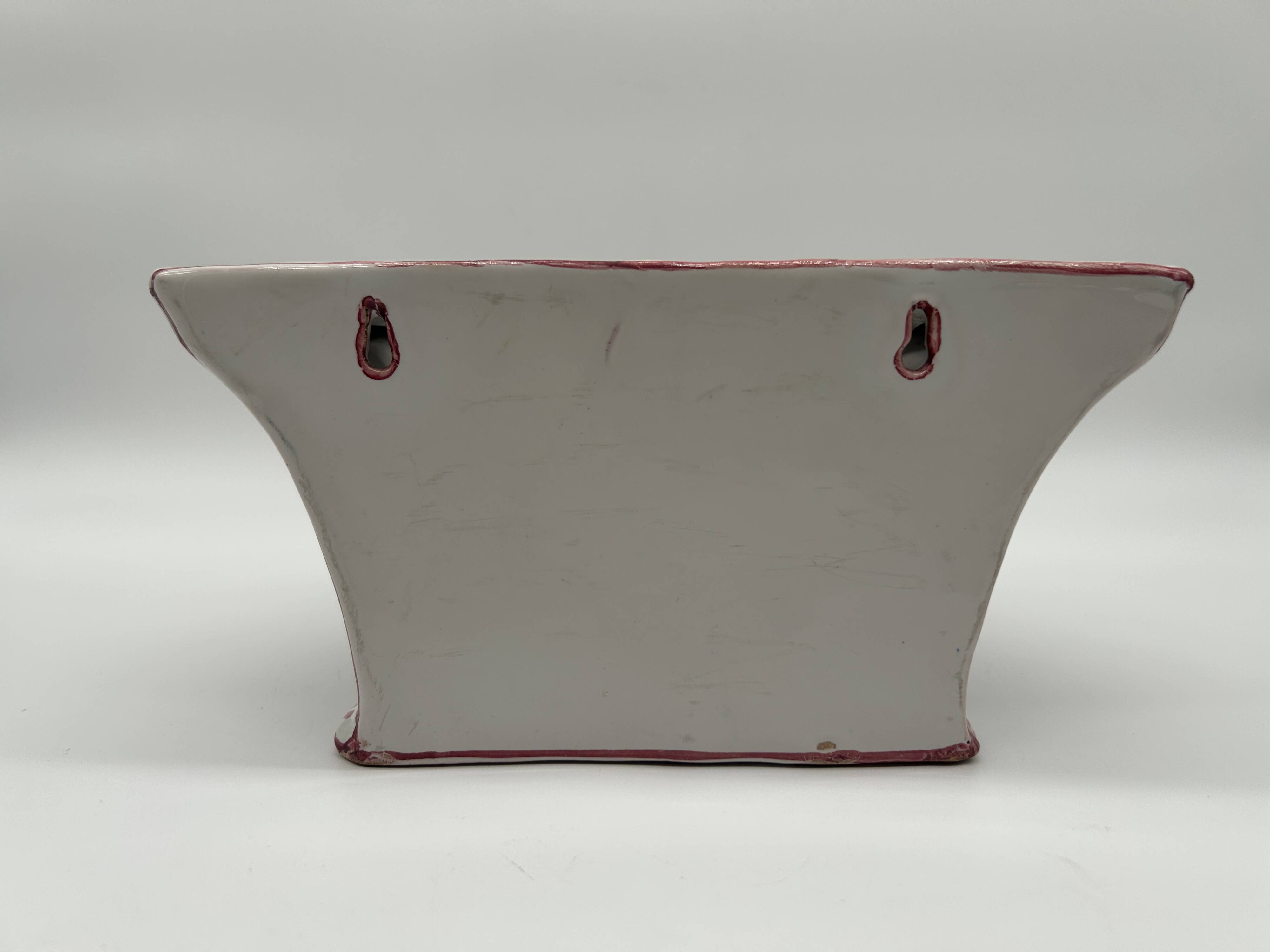 Antique wall-mounted vase - Japonese decor