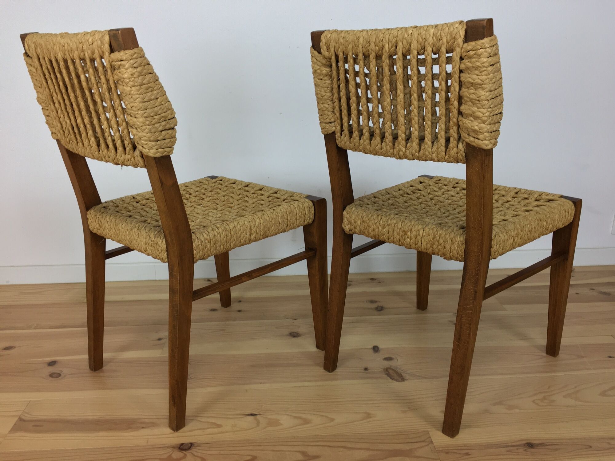 Pair of Vibo Vesoul chairs