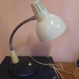 Industrial articulated table lamp