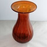 Vase ambré en verre bullé vintage