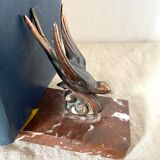 Greenhouse books marble and regulates birds