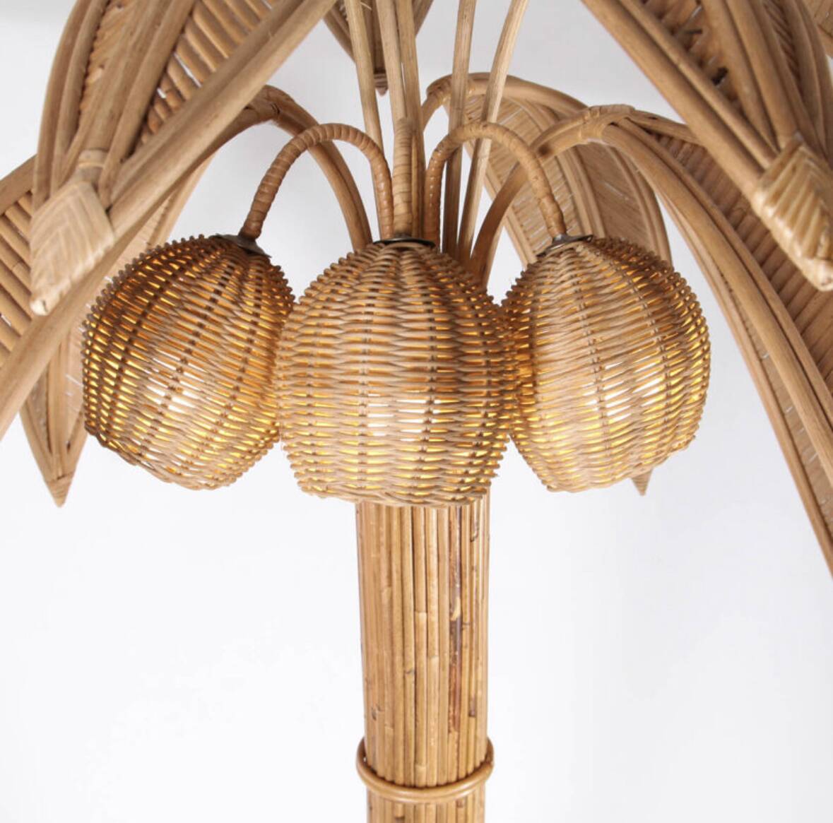 Lampadaire « cocotier/palmier » en rotin