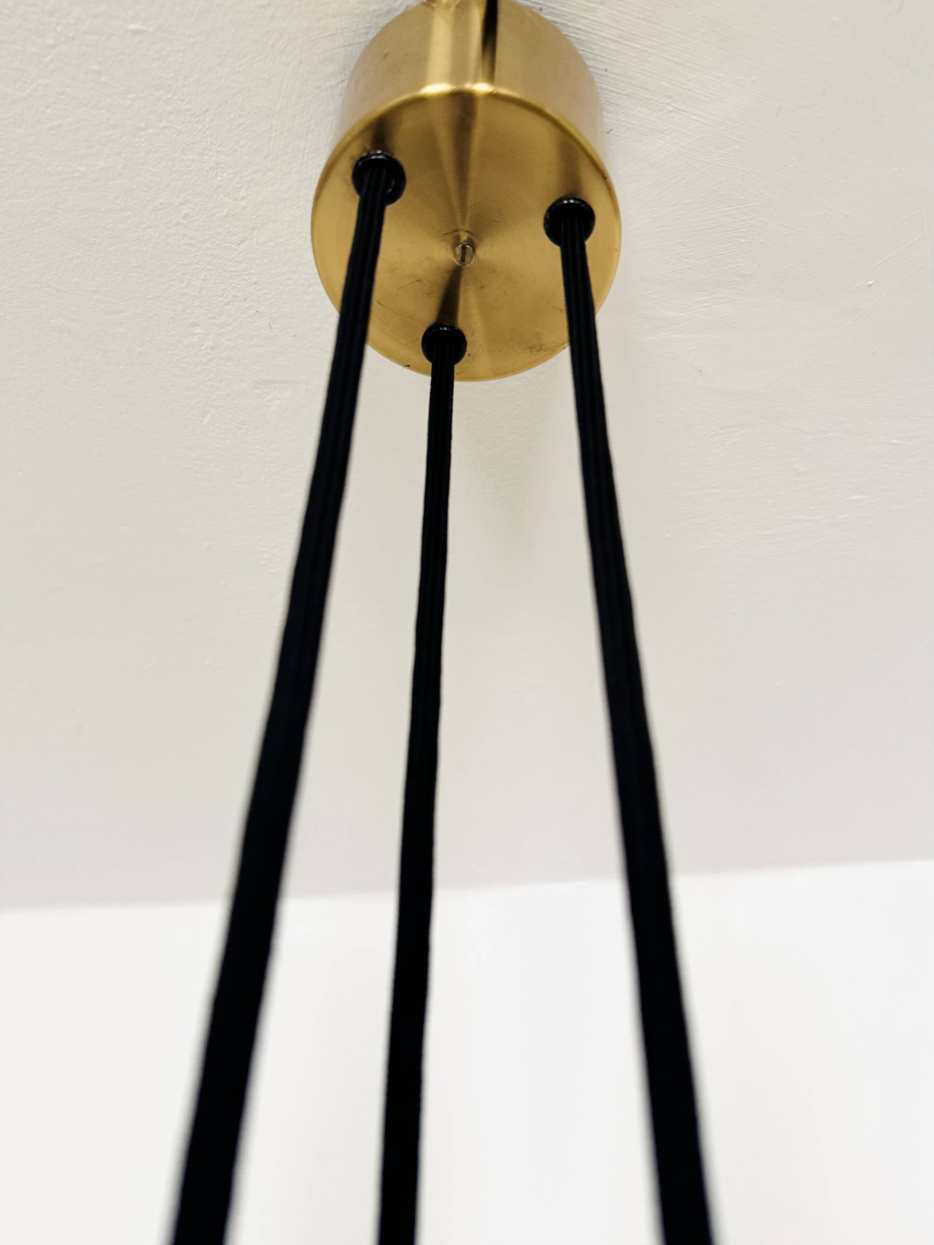 Lampe à pendentif Jo-Jo réglable par Florian Schulz