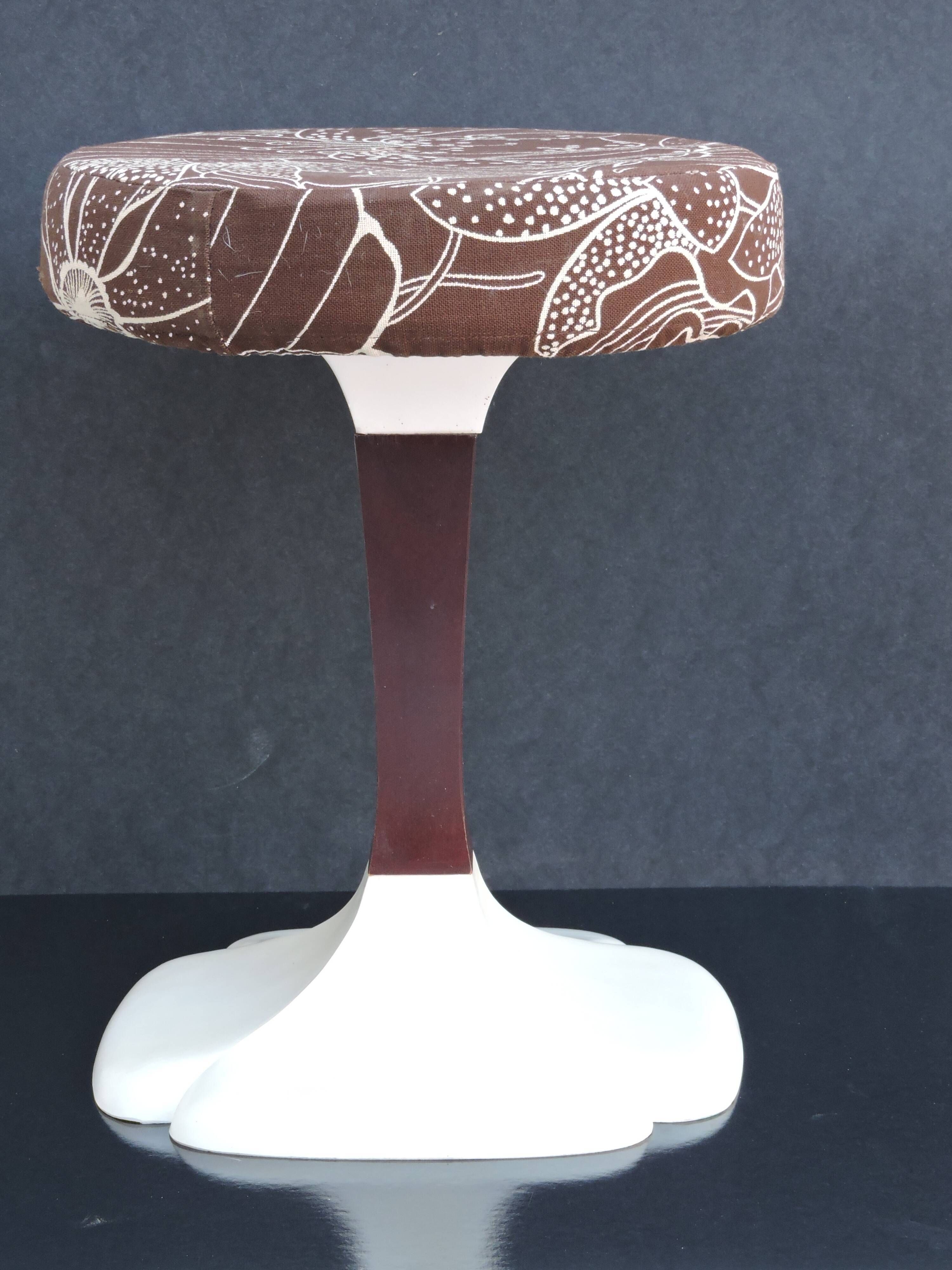 Stool Gautier tulipe base clover design 70