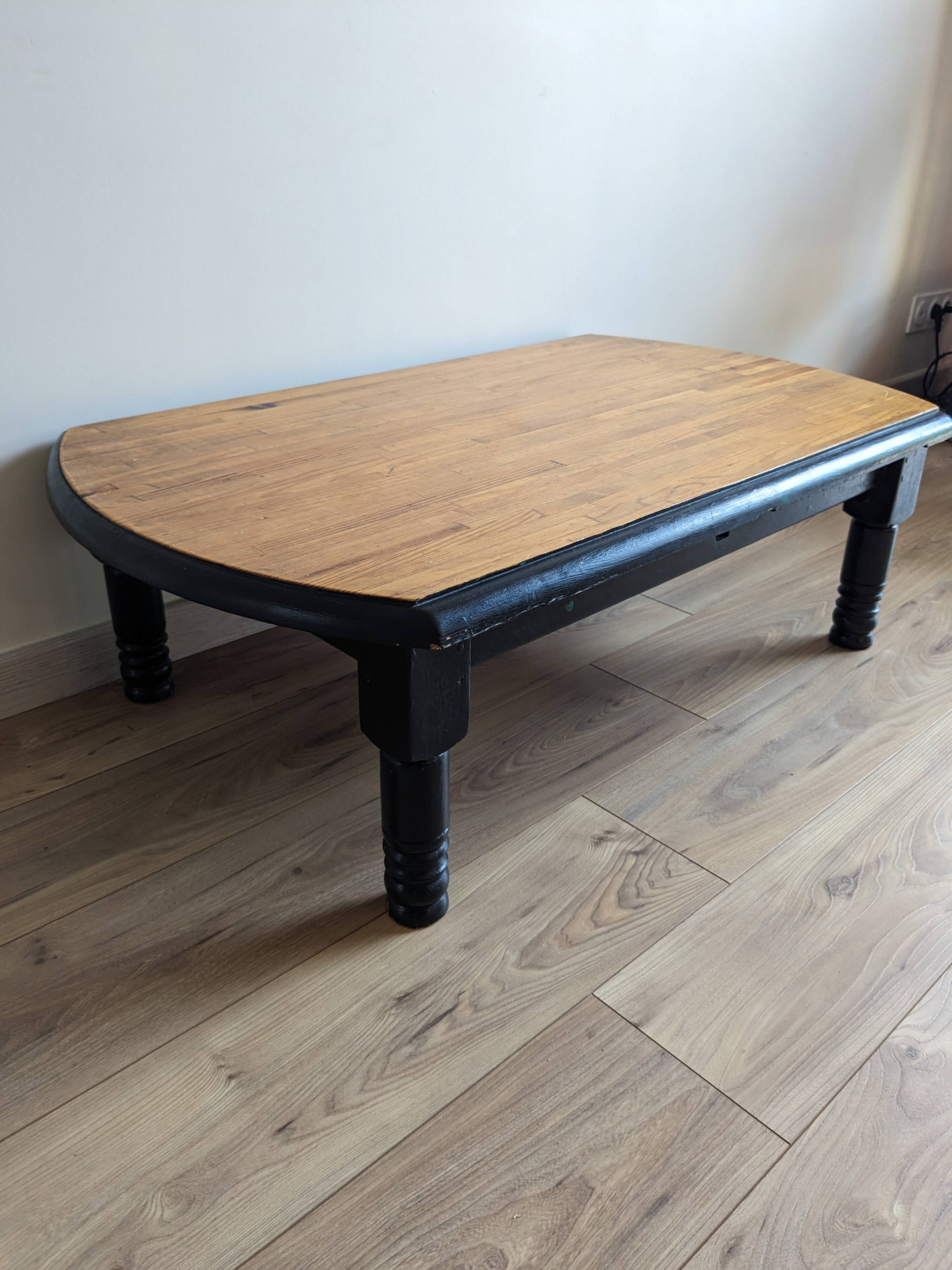 Old black and wood coffee table