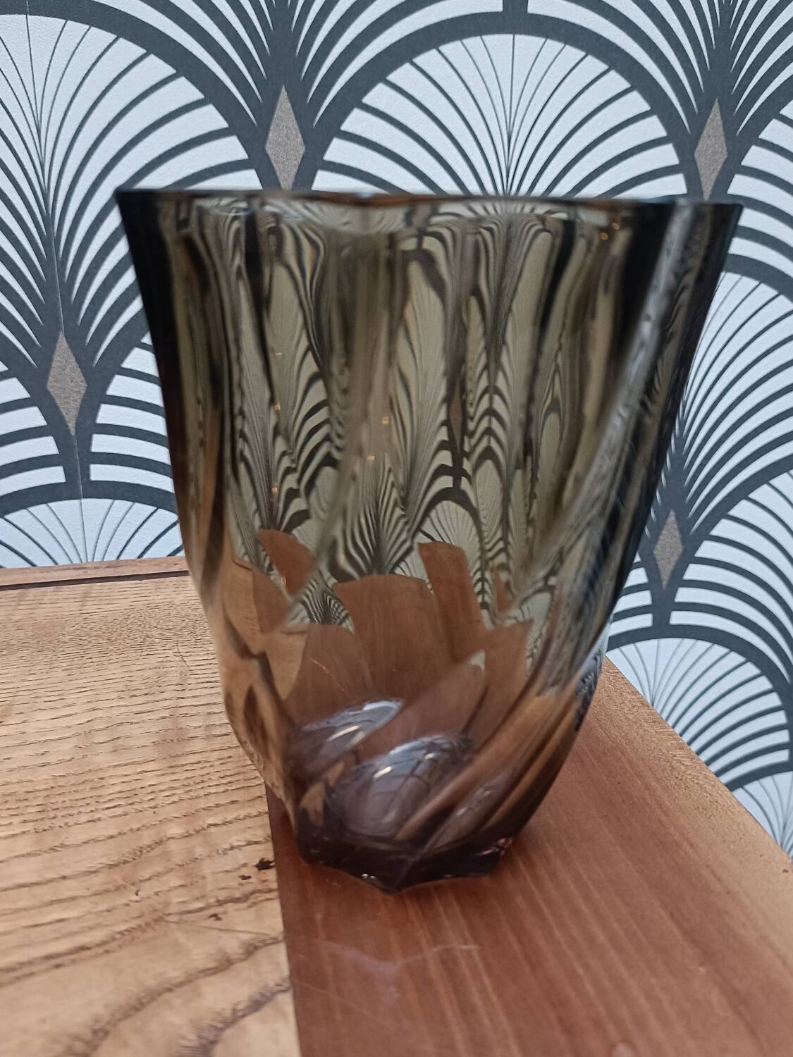 Vase verre fumé vintage