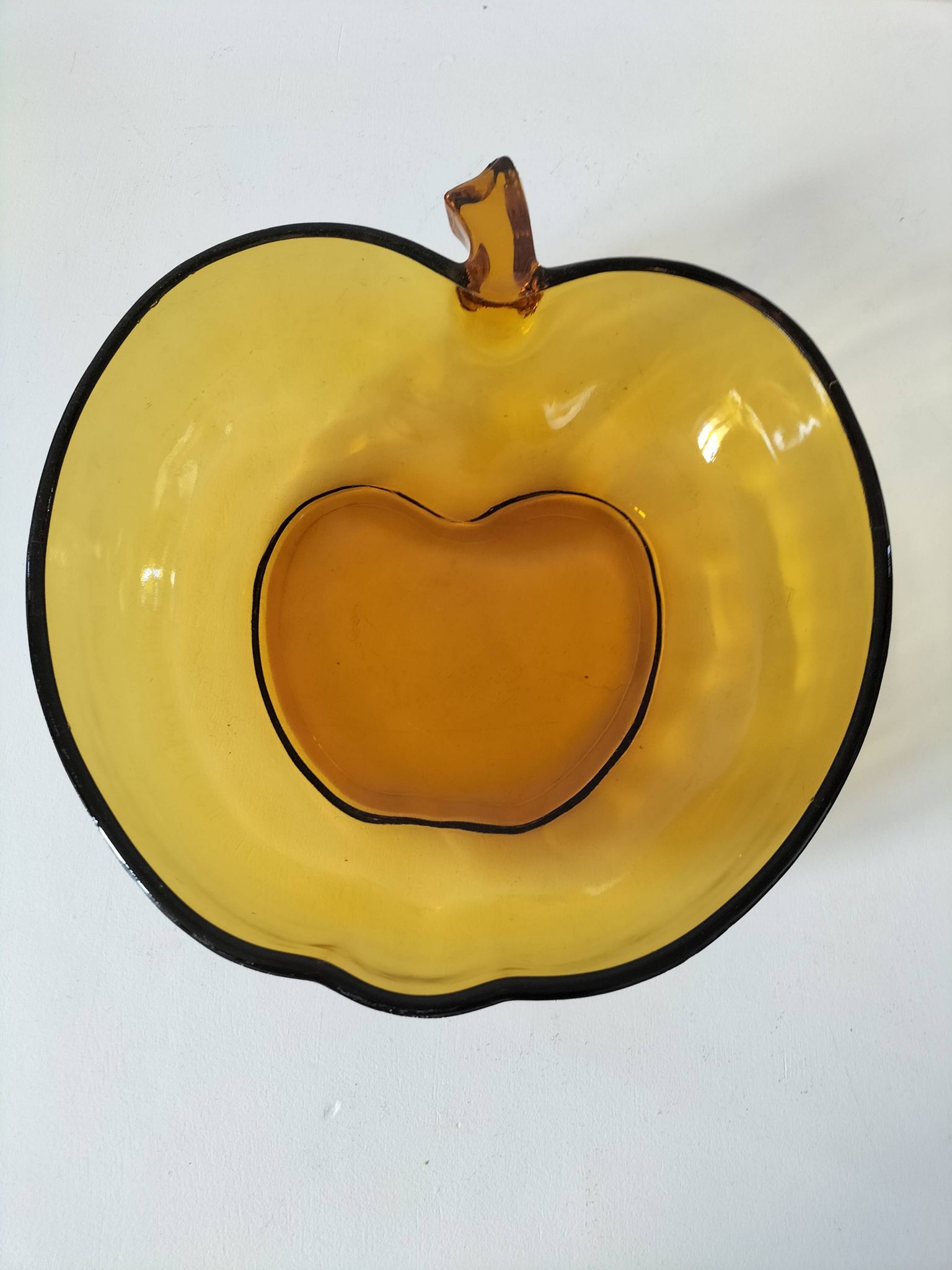 Saladier vintage pomme verre pressé