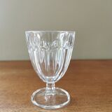 Suite de 8 verres à pied