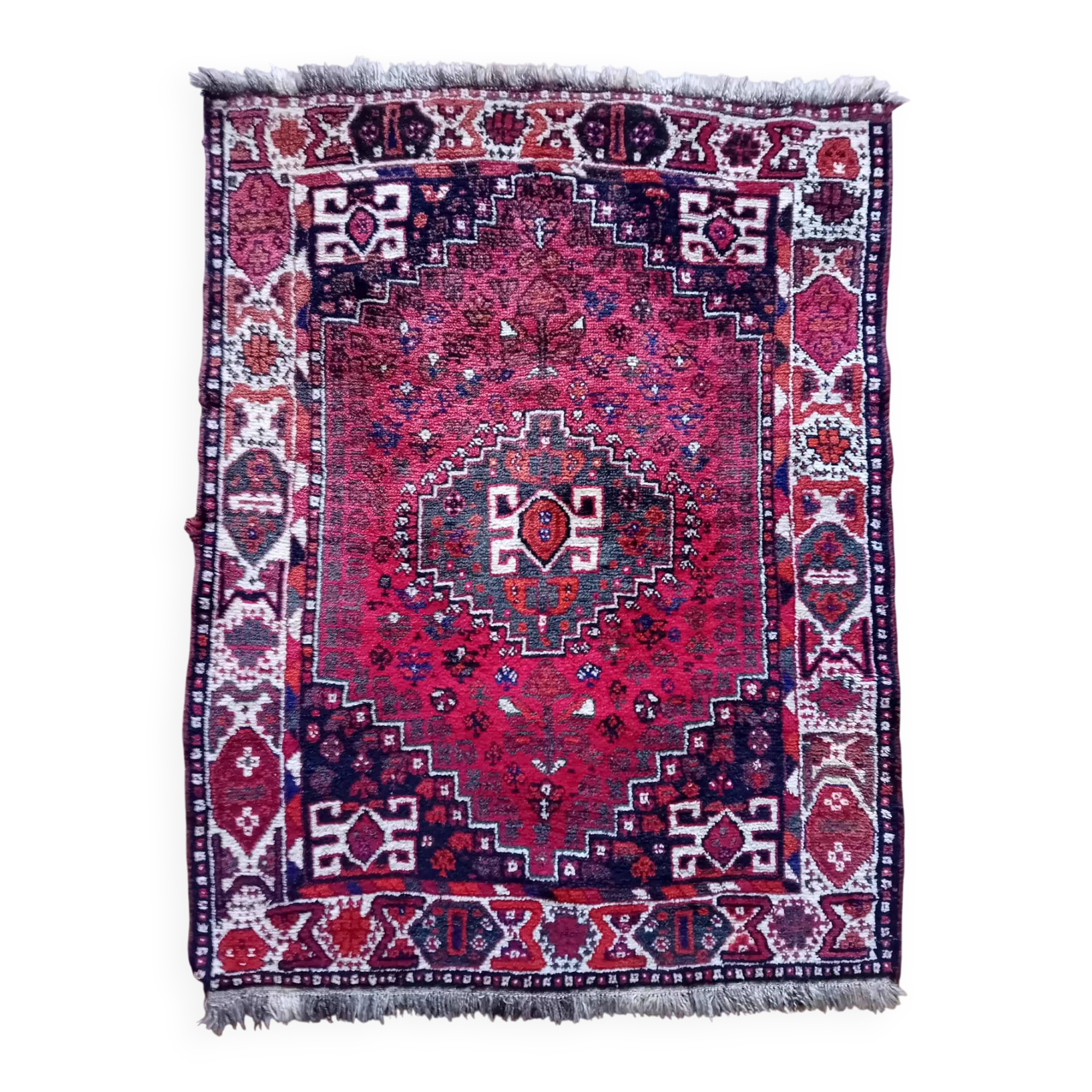 Handmade Persian Shiraz Rug 155x114cm