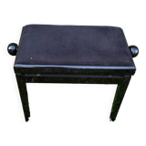Piano bench