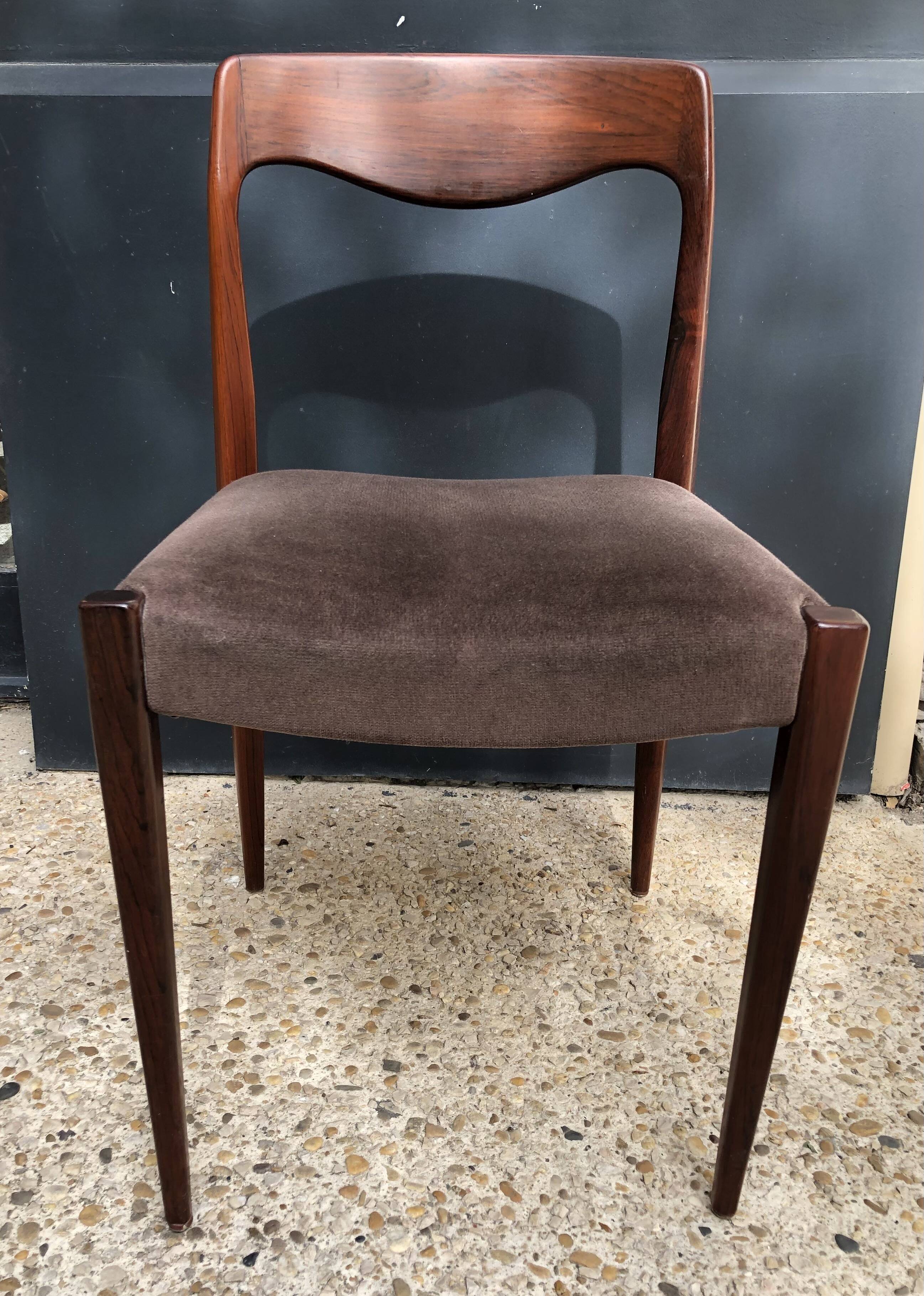 4 Scandinavian chairs from the 60s