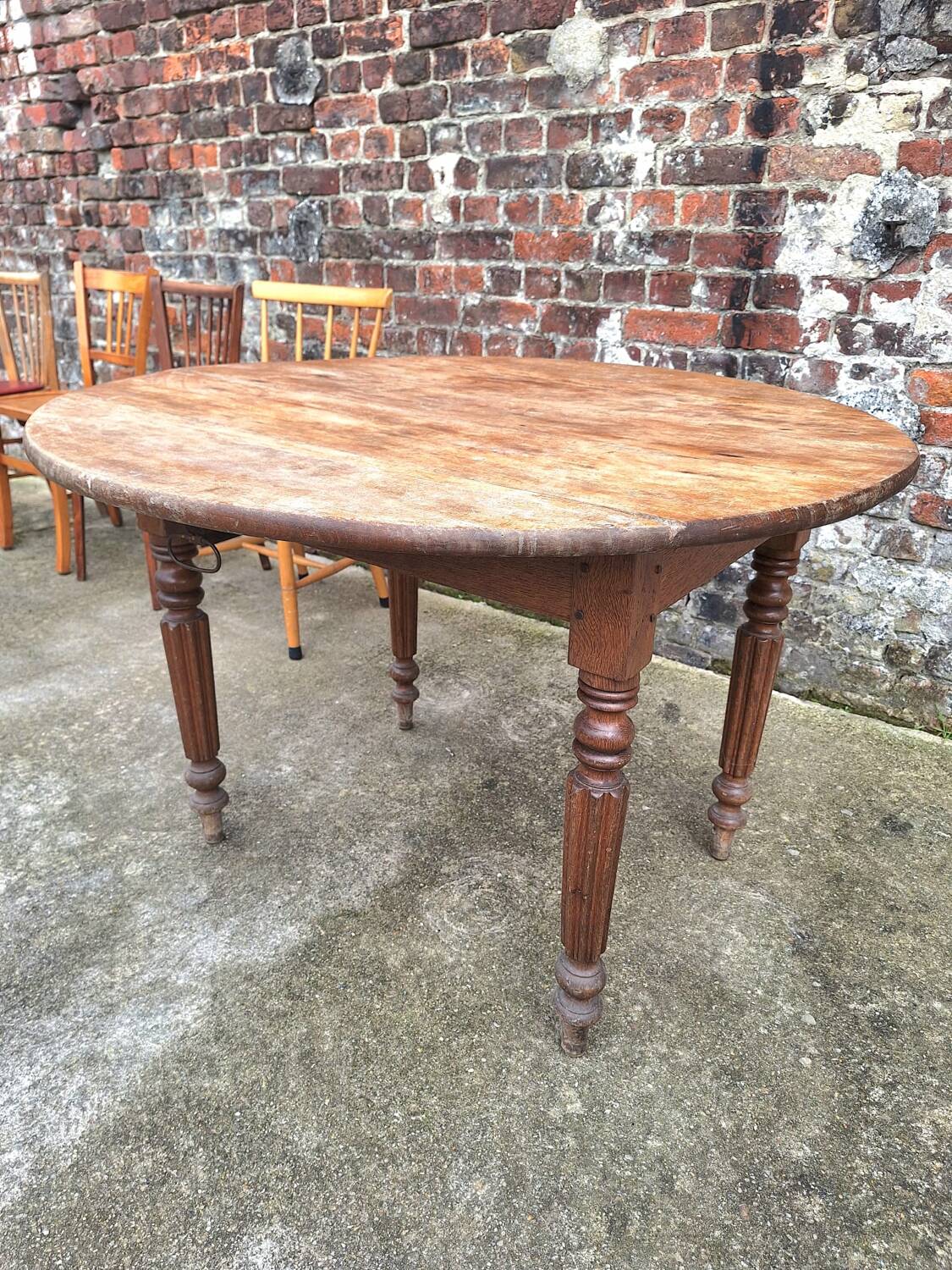 Antique round farmhouse table, modular vintage furniture