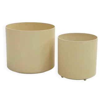 Pair of planters "crescendo" by isao hosoe for bilumen, 1970